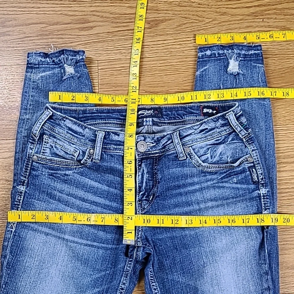 SILVER 32x29 AIKO MID SUPER SKINNY STRIGHT WOMENS GIRLS PRE-OWNED FADED JEANS - Picture 5 of 8